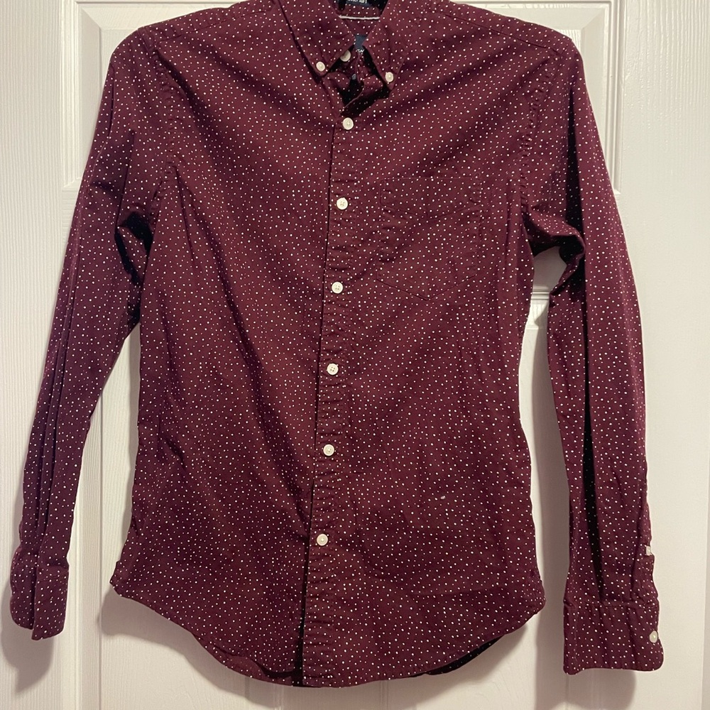 American Eagle Outfitters Maroon Polka Dot Shirt